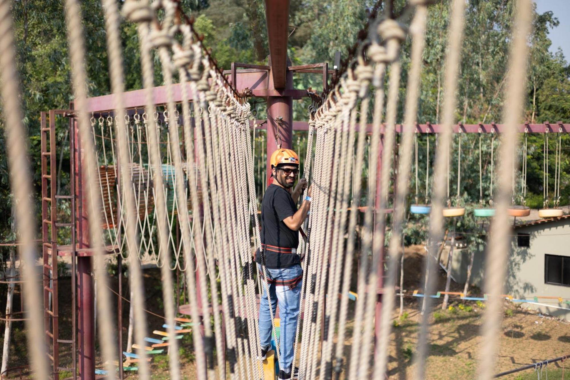 Vits Roccia Hill Resort And Adventure Park, Navapur Songadh Exteriér fotografie